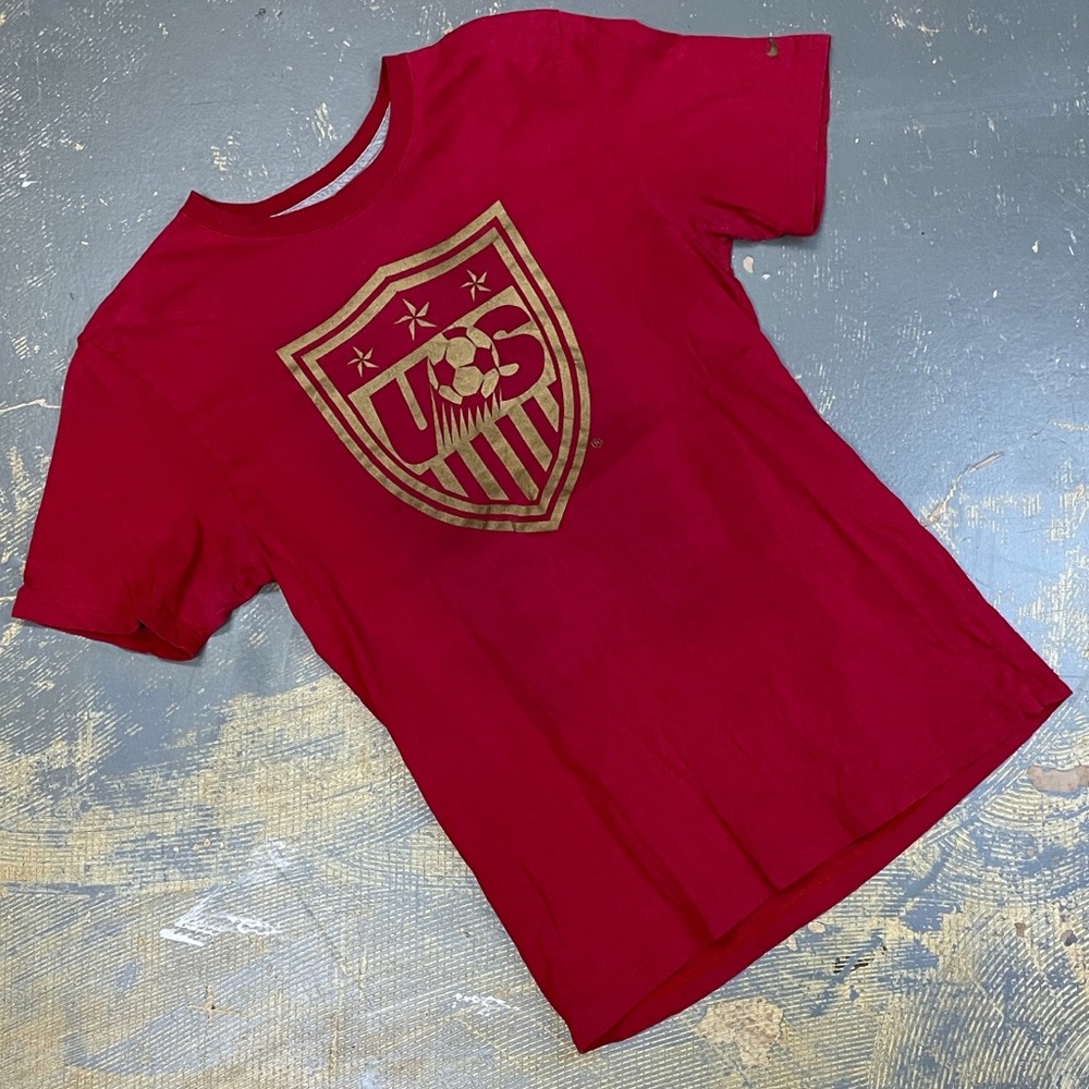 Nike USWNT Soccer Shirt 436886-648 USA Medium World Cup Olympics 11 Red